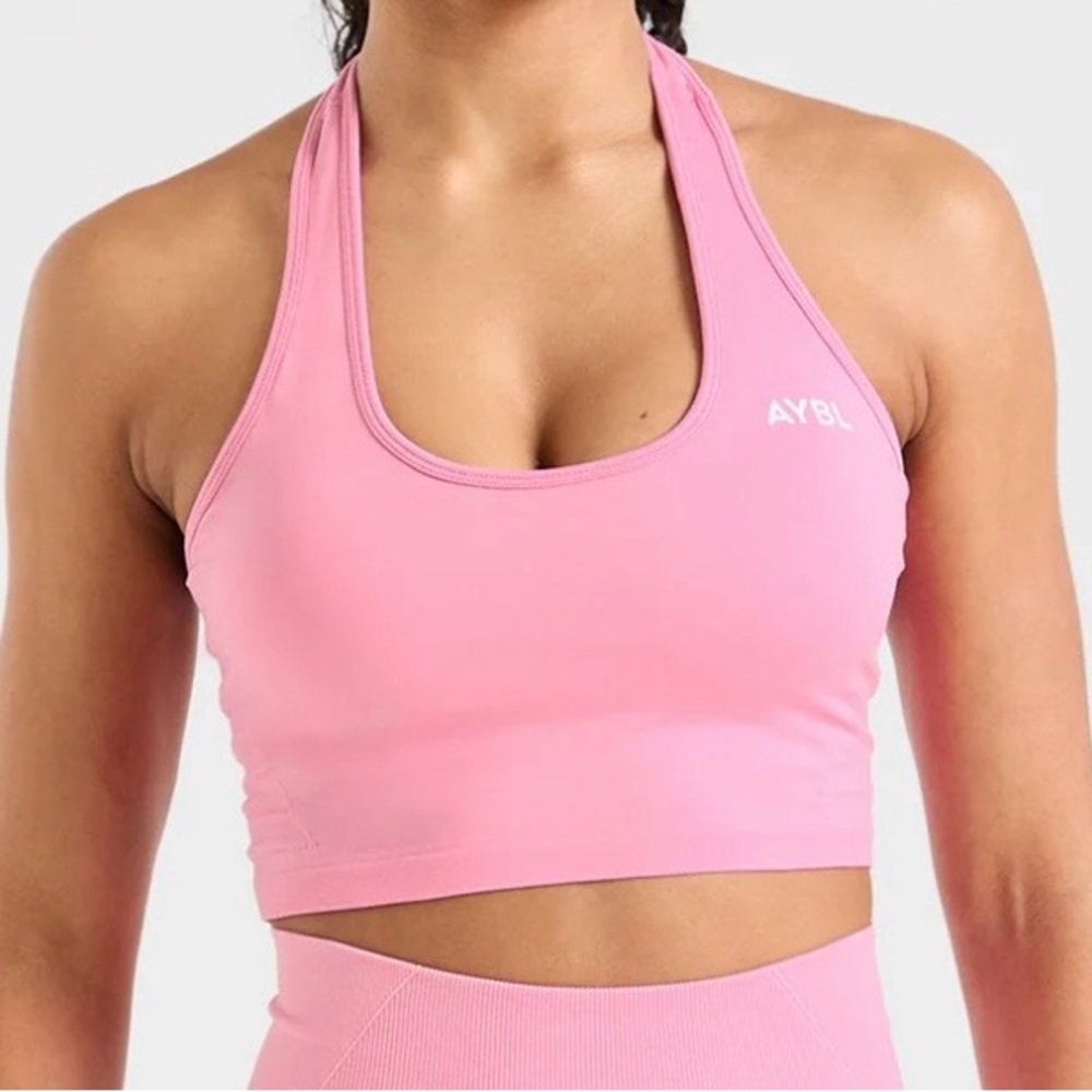 EMPOWER SEAMLESS HALTERNECK CROP TOP